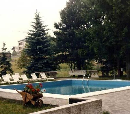 Hotel Due Pini Baselga di Pine Ngoại thất bức ảnh